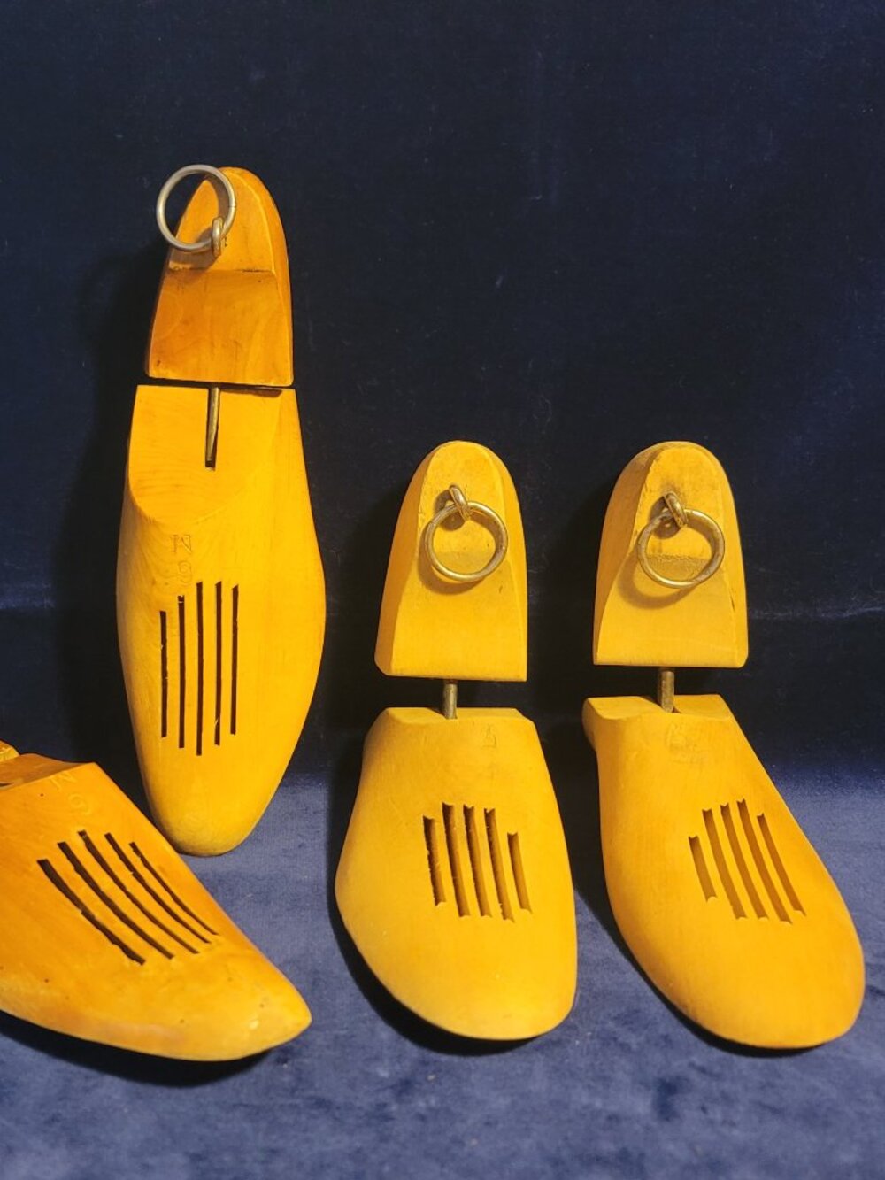 MCM Vintage Wood Shoe Forms Size M6/7 Lot Country Farmhouse Decor - Cottage Core